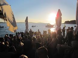 BEACH BAR HULA HULA, HVAR - Najbolje u Hrvatskoj 