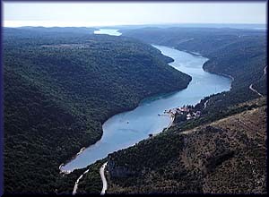 LIMSKI KANAL I ROMUALDOVA PEĆINA - Najbolje u Hrvatskoj 