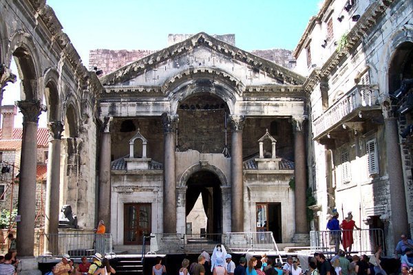SPLIT – GRAD CARA DIOKLECIJANA - Najbolje u Hrvatskoj 