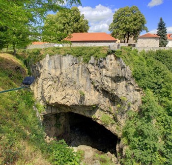 OGULIN – RODNI GRAD IVANE BRLIĆ-MAŽURANIĆ - Najbolje u Hrvatskoj 