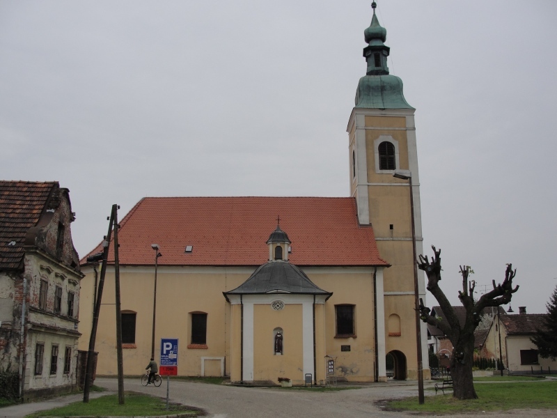 FRANJEVAČKI SAMOSTAN SV. ANTUNA PADOVANSKOG - Najbolje u Hrvatskoj 