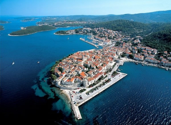 MORSKA KULA S NATPISOM OSNIVAČA GRADA KORČULE - Najbolje u Hrvatskoj 