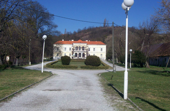 DVORAC  LADUČ - Najbolje u Hrvatskoj 