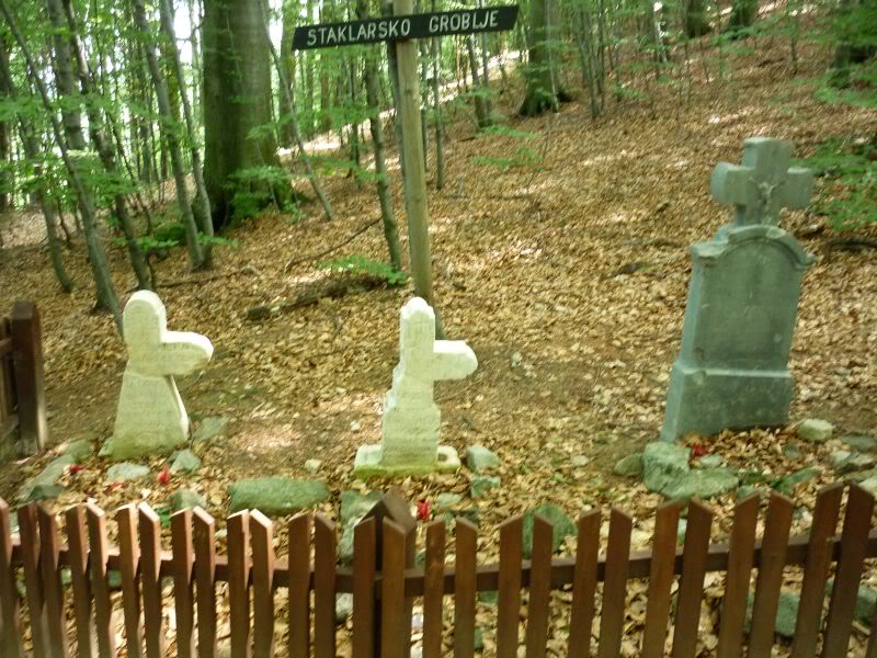 „STAKLARSKO GROBLJE“ U PARK ŠUMI JANKOVAC - Najbolje u Hrvatskoj 