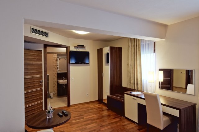 HOTEL I RESTORAN DEGENIJA***, RAKOVICA - Najbolje u Hrvatskoj 