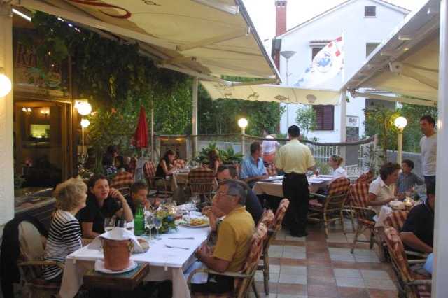 RESTORAN RIVICA, NJIVICE - Najbolje u Hrvatskoj 