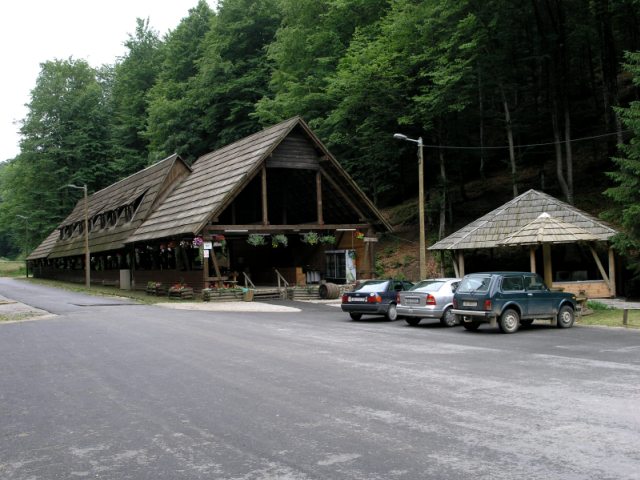 LOVAČKI DOM MULJAVA, VOJNIĆ - Najbolje u Hrvatskoj 